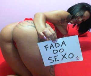 Imagem da galeria sobre Nossa leitora gostosa Linda Morena Stripper