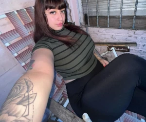 Imagem da galeria sobre 34 Fotos Da Titoker Argentina Peladinha De Quatro Com Tetas E Bunda Perfeitas